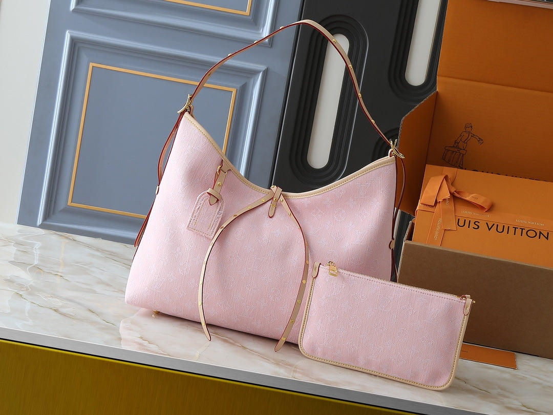 Removable name tag enhances the clean design