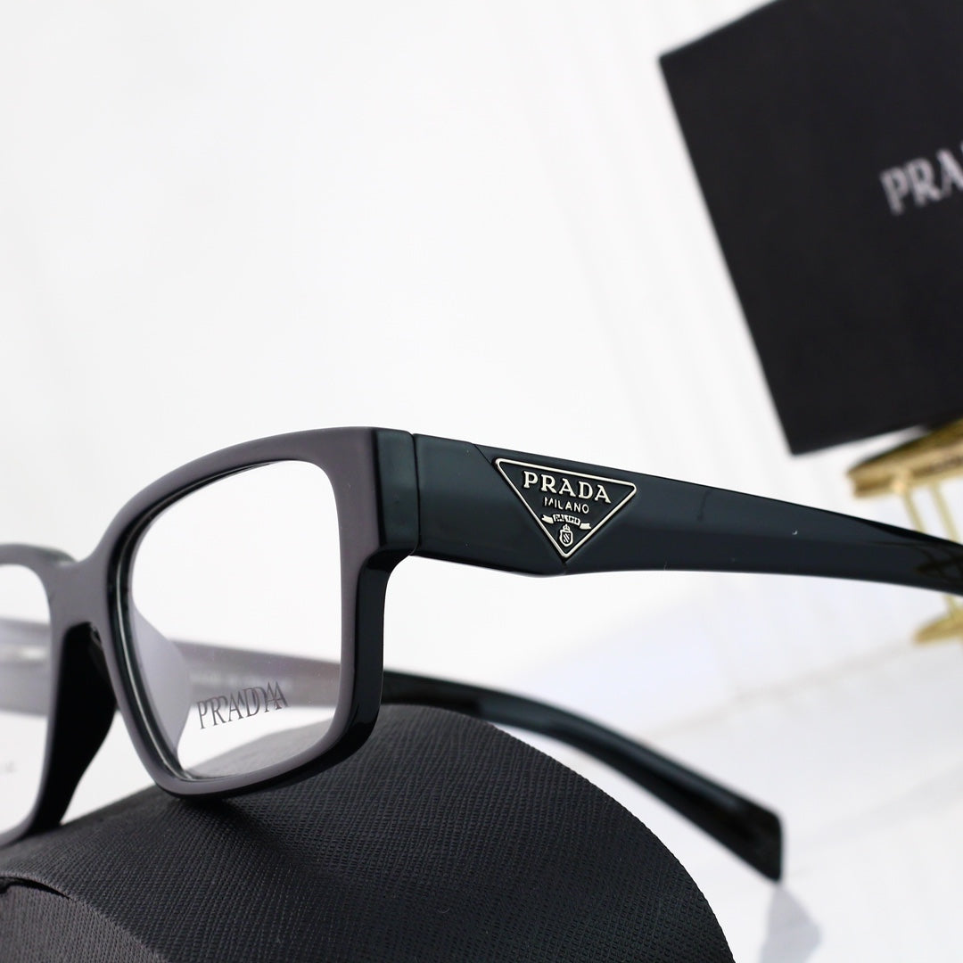 Classic Triangle Logo Square Glasses 33107