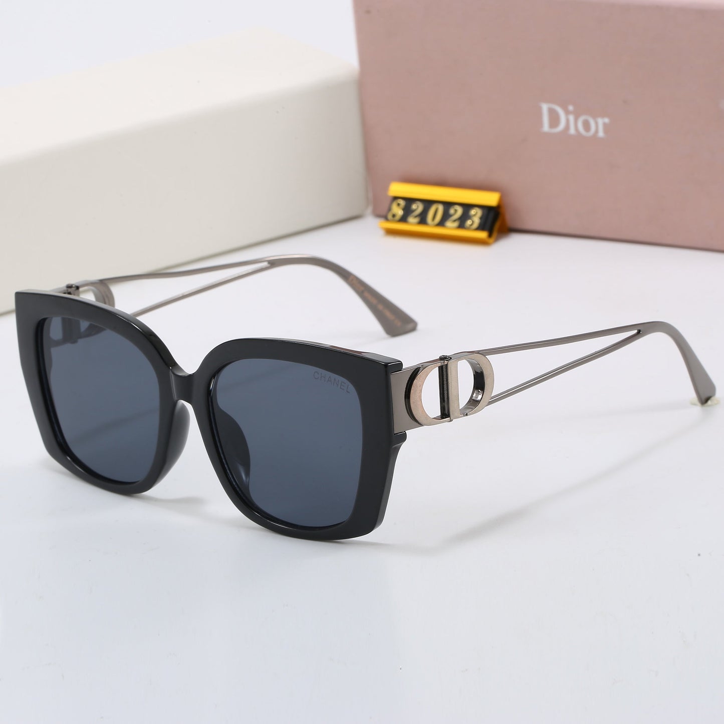 6 colors new style metal temple hot sunglasses 82023
