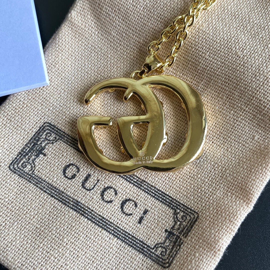 Irregular Colored Letter Pendant Necklace
