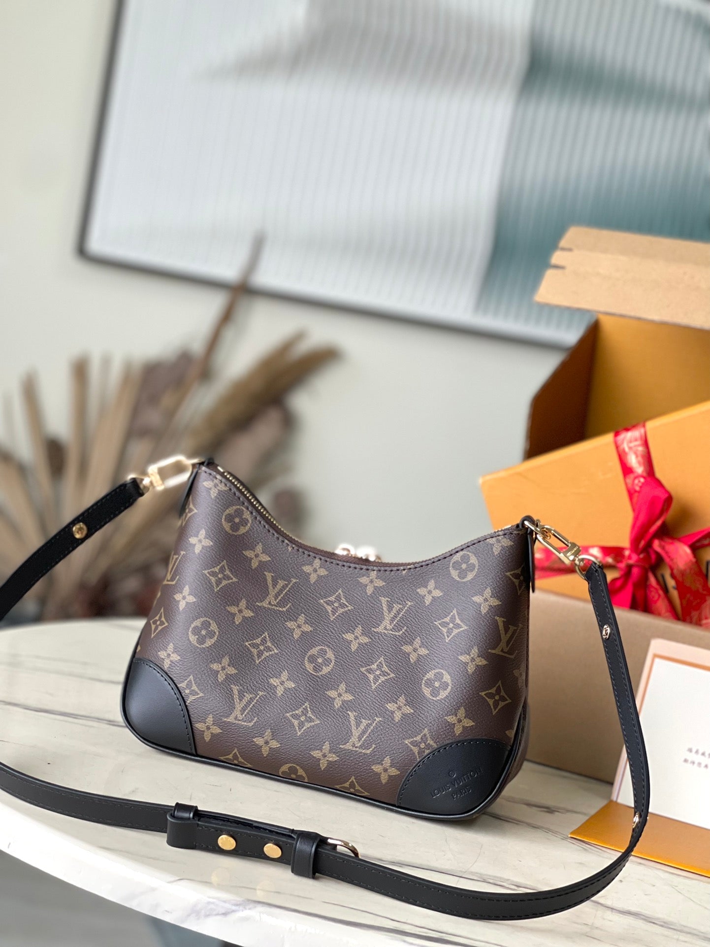 Crescent Shape Crossbody Handbag