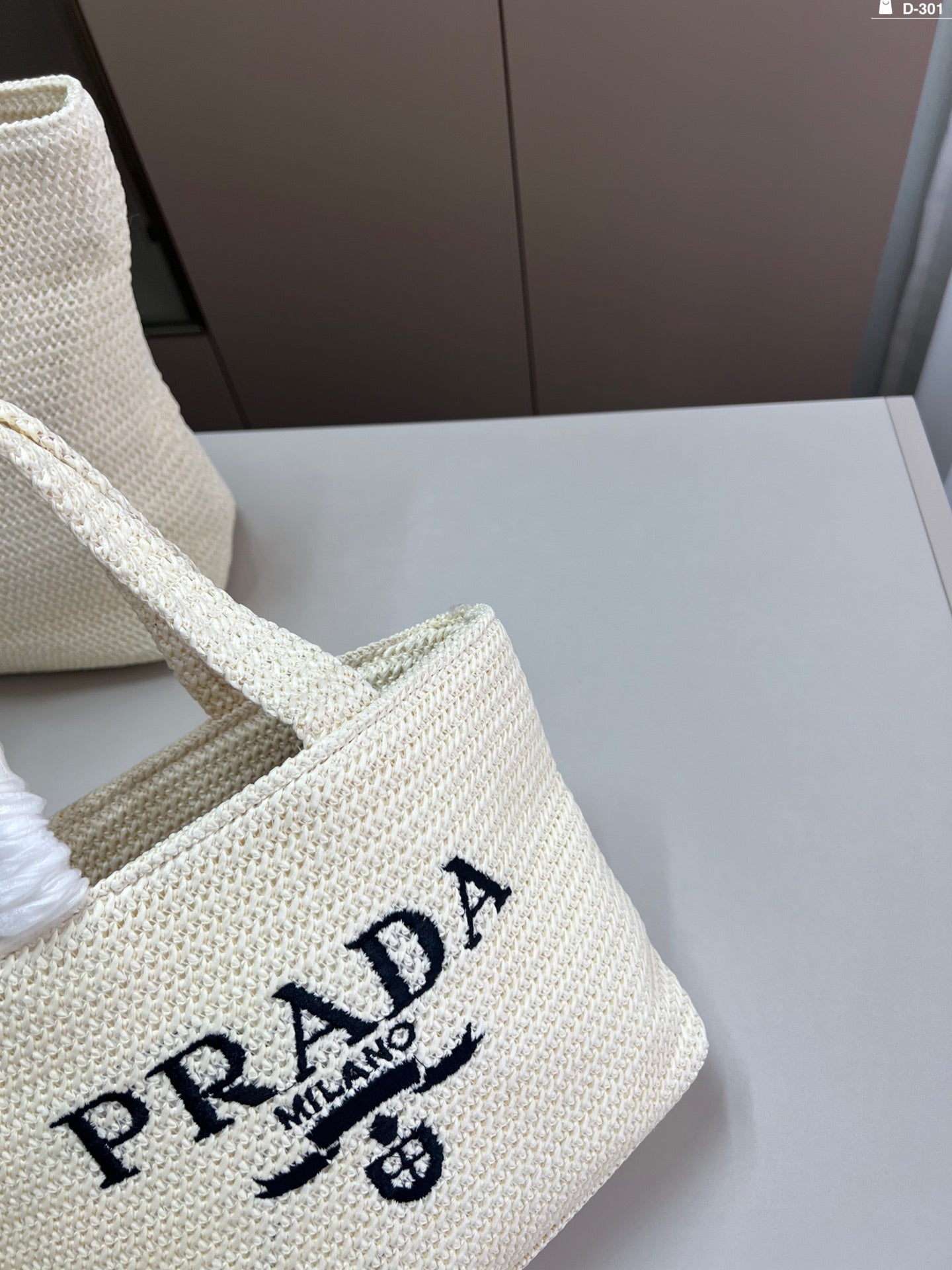 Hand-woven tote bag