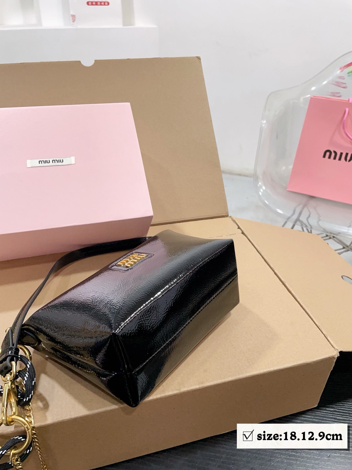 Classic leather hobo bag