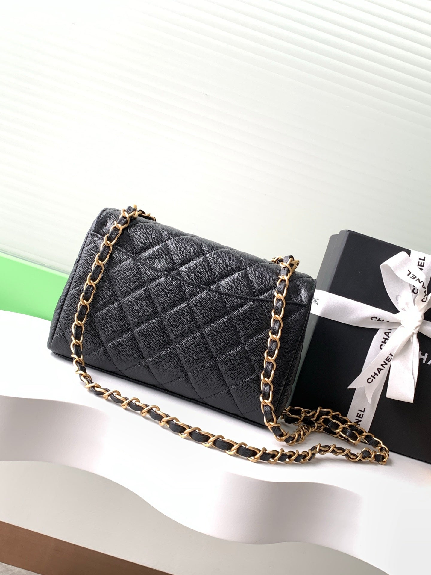 Double chain seasonal limited edition handbag