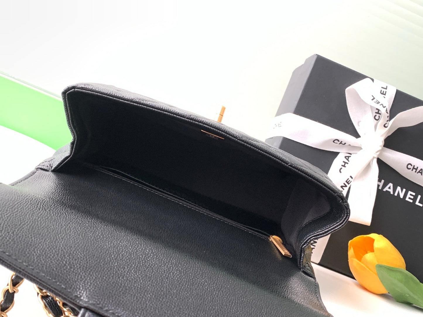 Double chain seasonal limited edition handbag