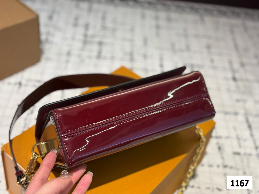 New tricolor messenger bag