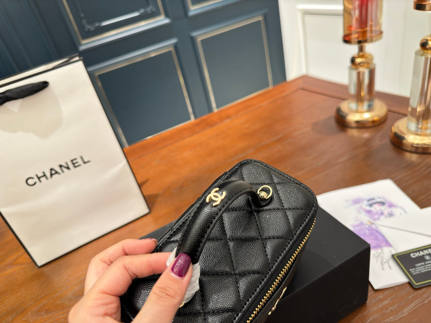 Handle box cosmetic bag