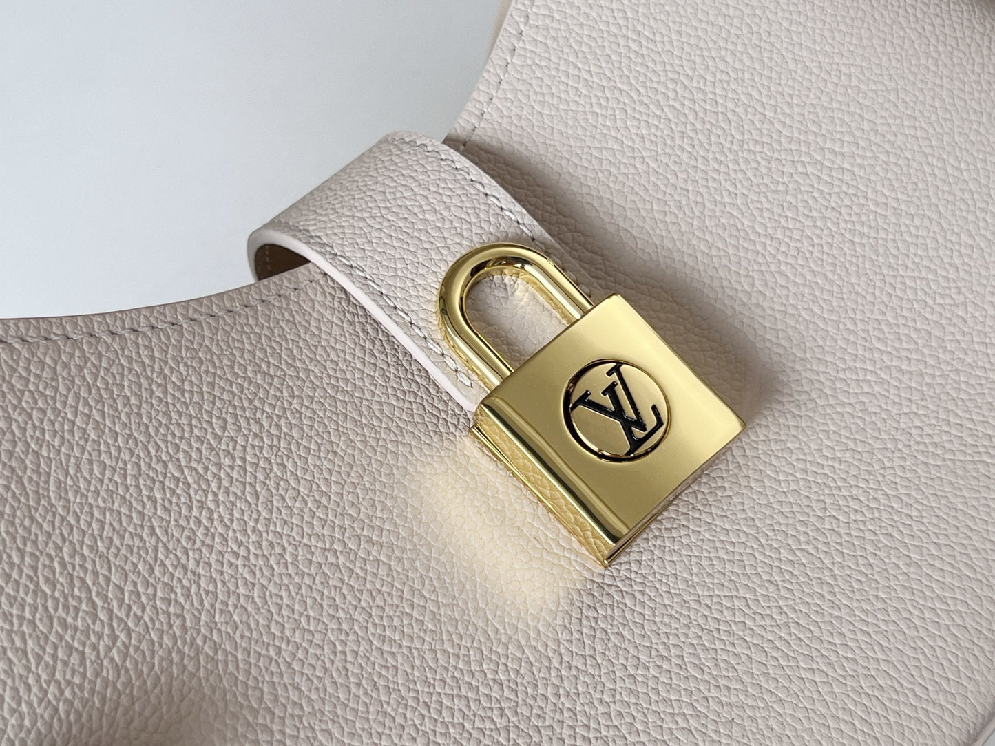 Beautifully designed handbags