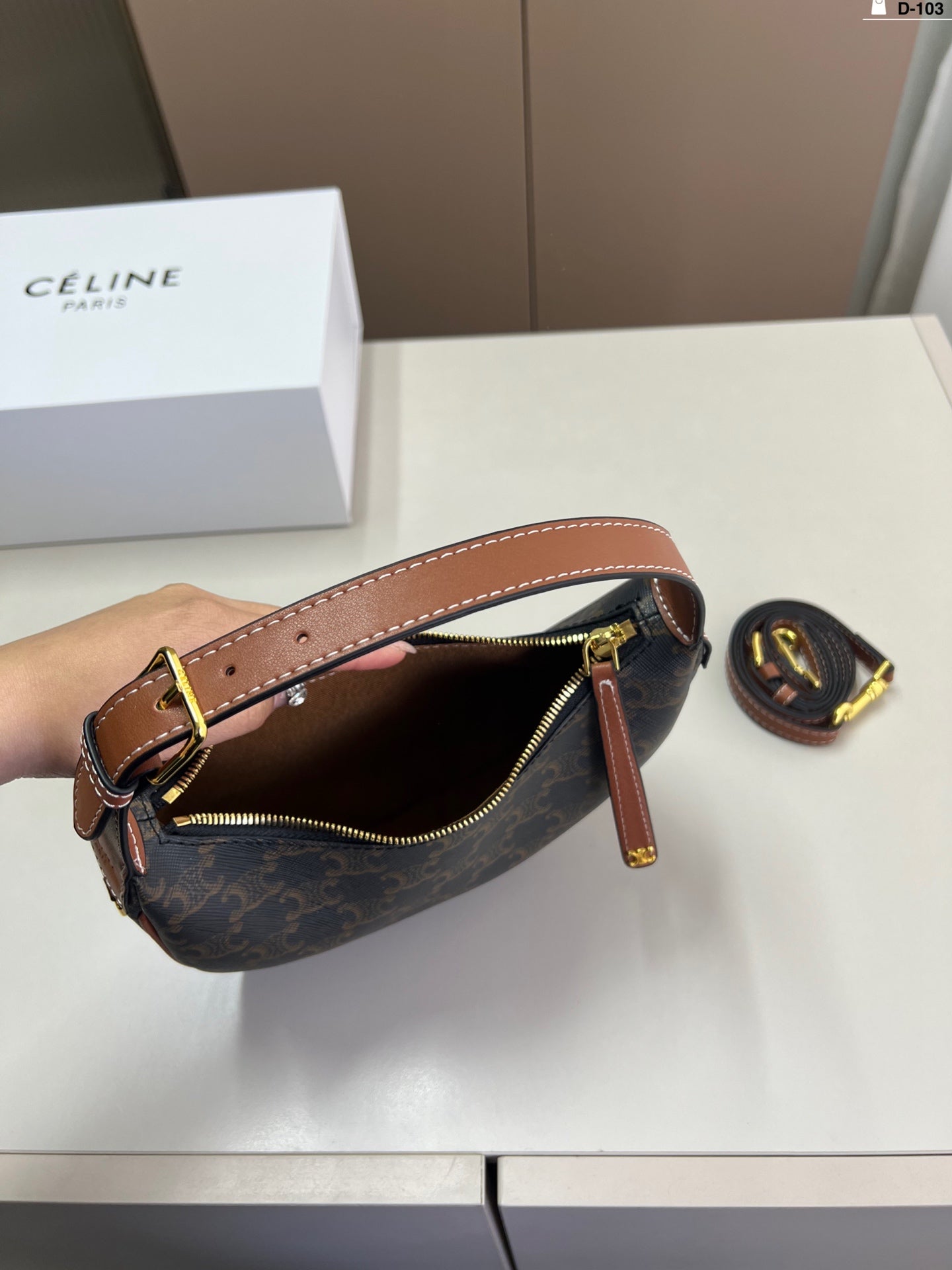 Underarm bag Crescent bag