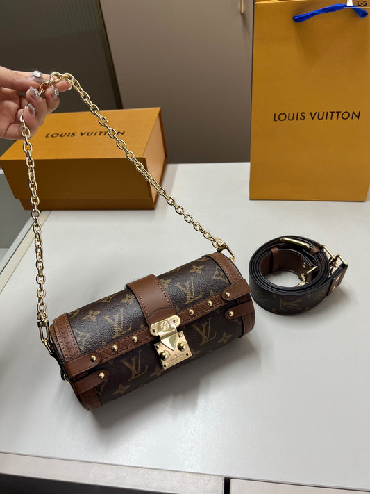 Cylindrical shaped bag