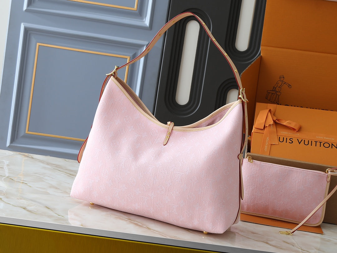 Removable name tag enhances the clean design