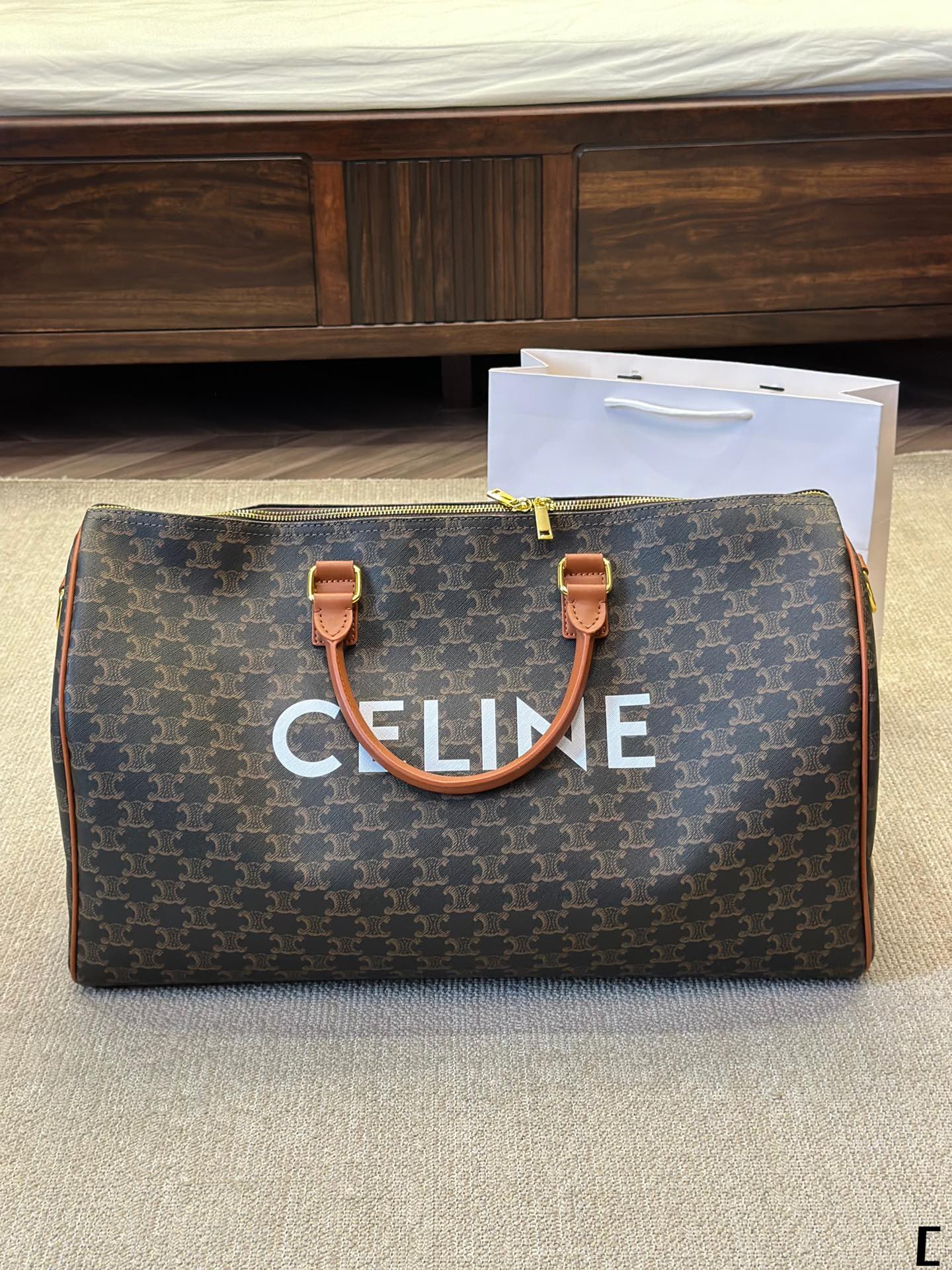 Old-fashioned oversized travel bag