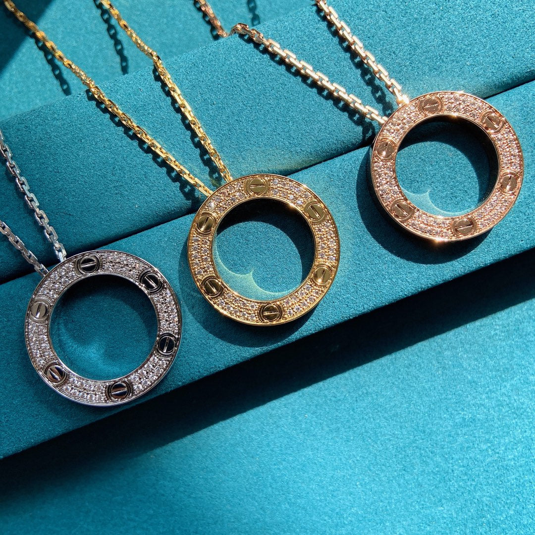 LOVE Series Gypsophila Necklace