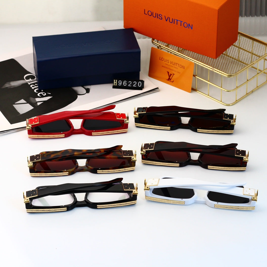 Classic Fashion Square Sunglasses 96220
