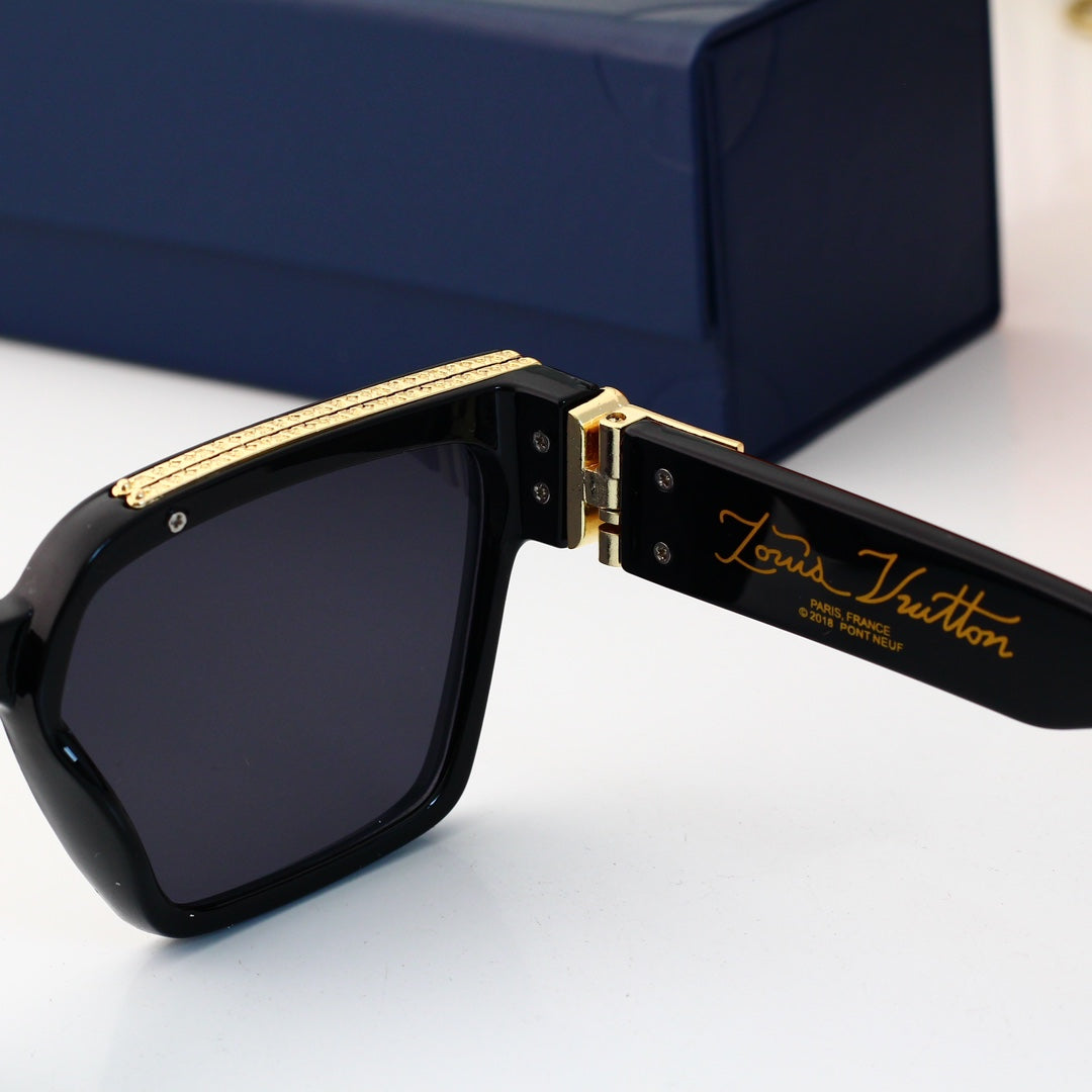 Classic Fashion Square Sunglasses 96220