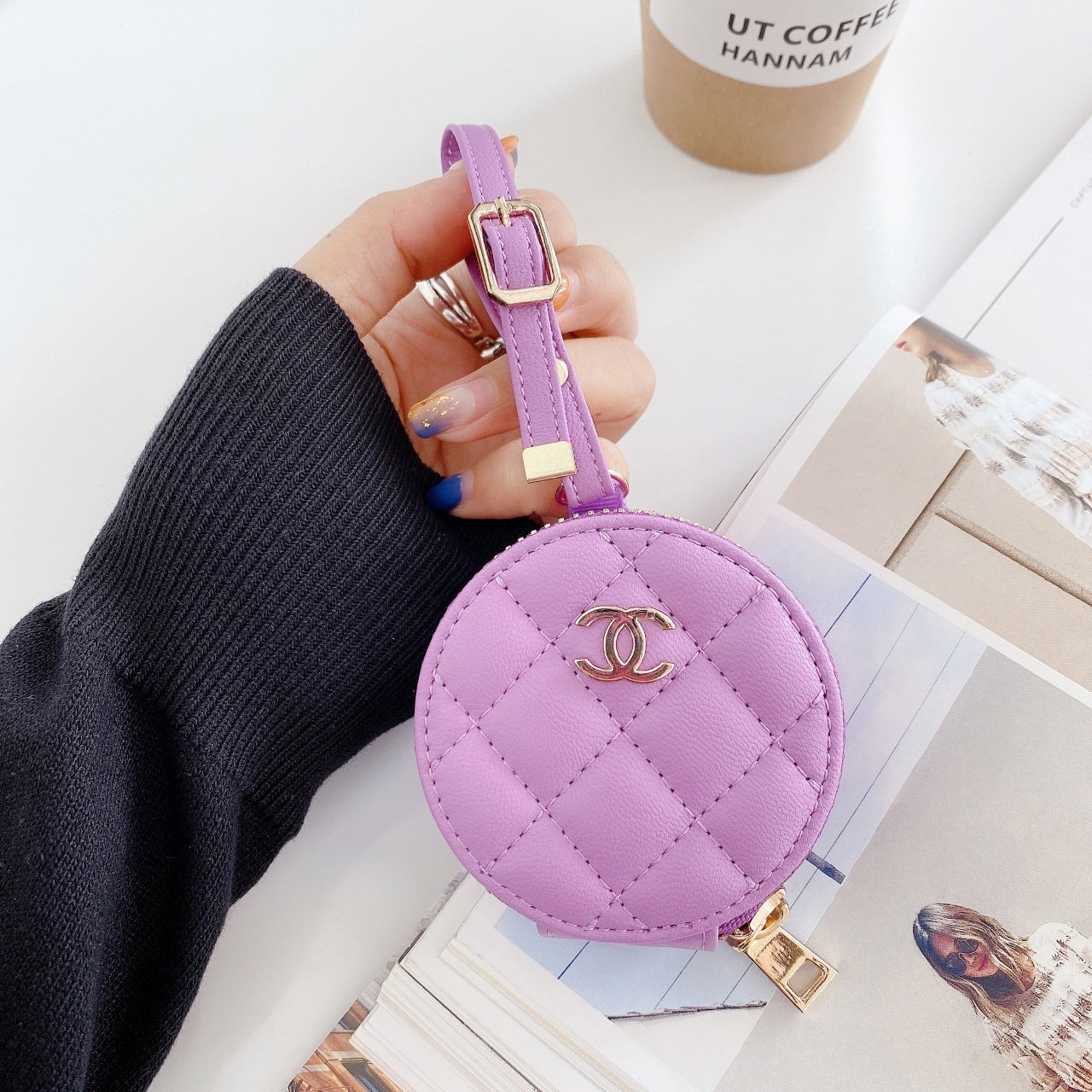 Diamond leather AirPods case